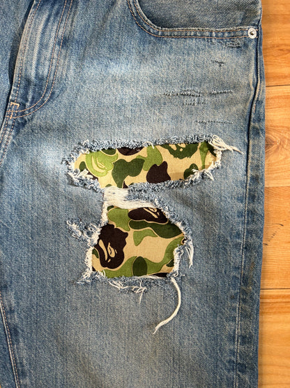 FamShopCustom Uniqlo x Bape "BAPE-fied" denim jeans. 30x30"