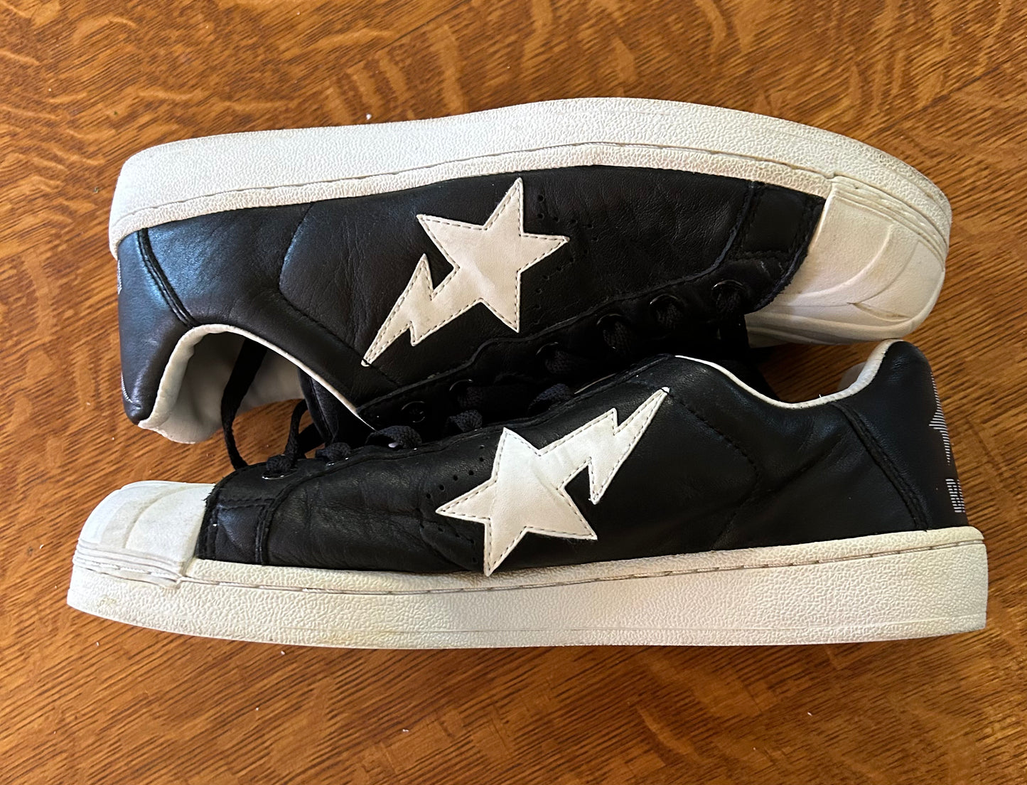 BAPE Vintage Bapesta Shell Toe Black and White Shoes. Men's size 10.