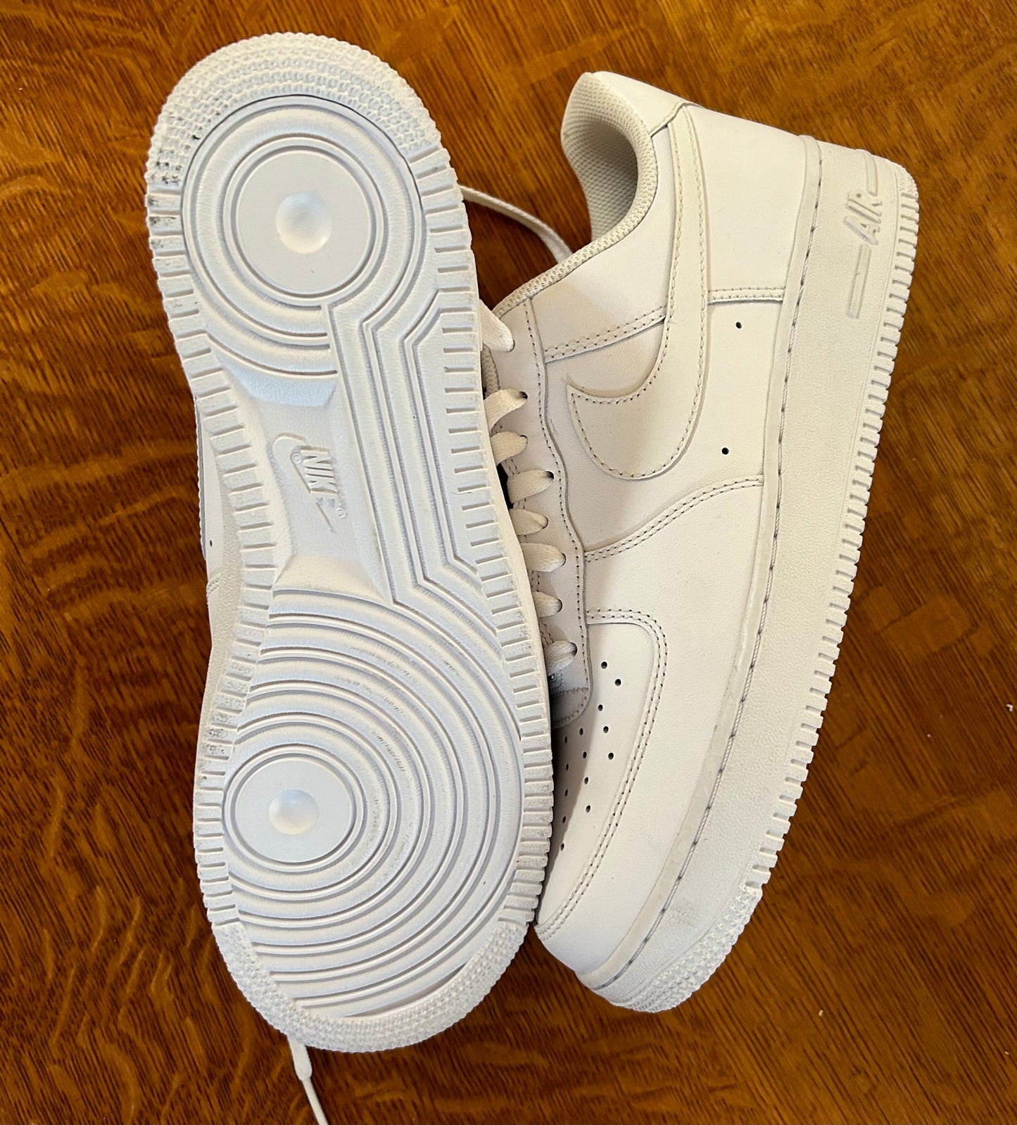 Nike Air Force 1 '07 Shoes Men's size 9.5