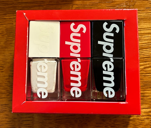 Supreme Nail Polish Trio Collaboration x Pat McGrath Labs